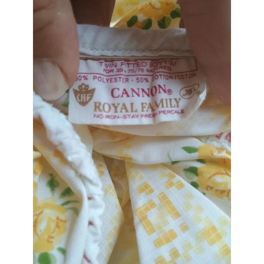 Cannon Royal Family Yellow Roses 3 Cases, Single Fitted Sheet,‎ Full Flat Sheet